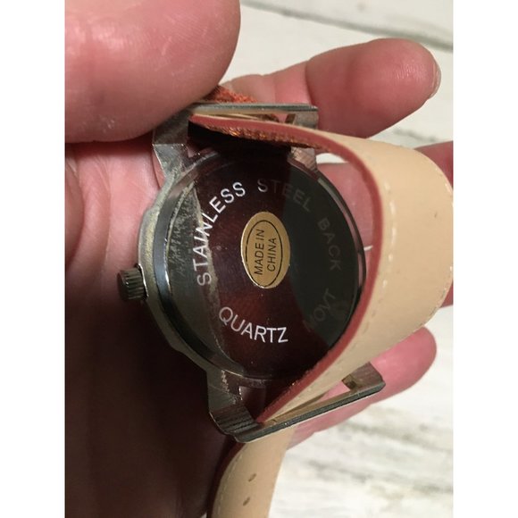 Set of five woman’s fashion watches - Picture 9 of 11